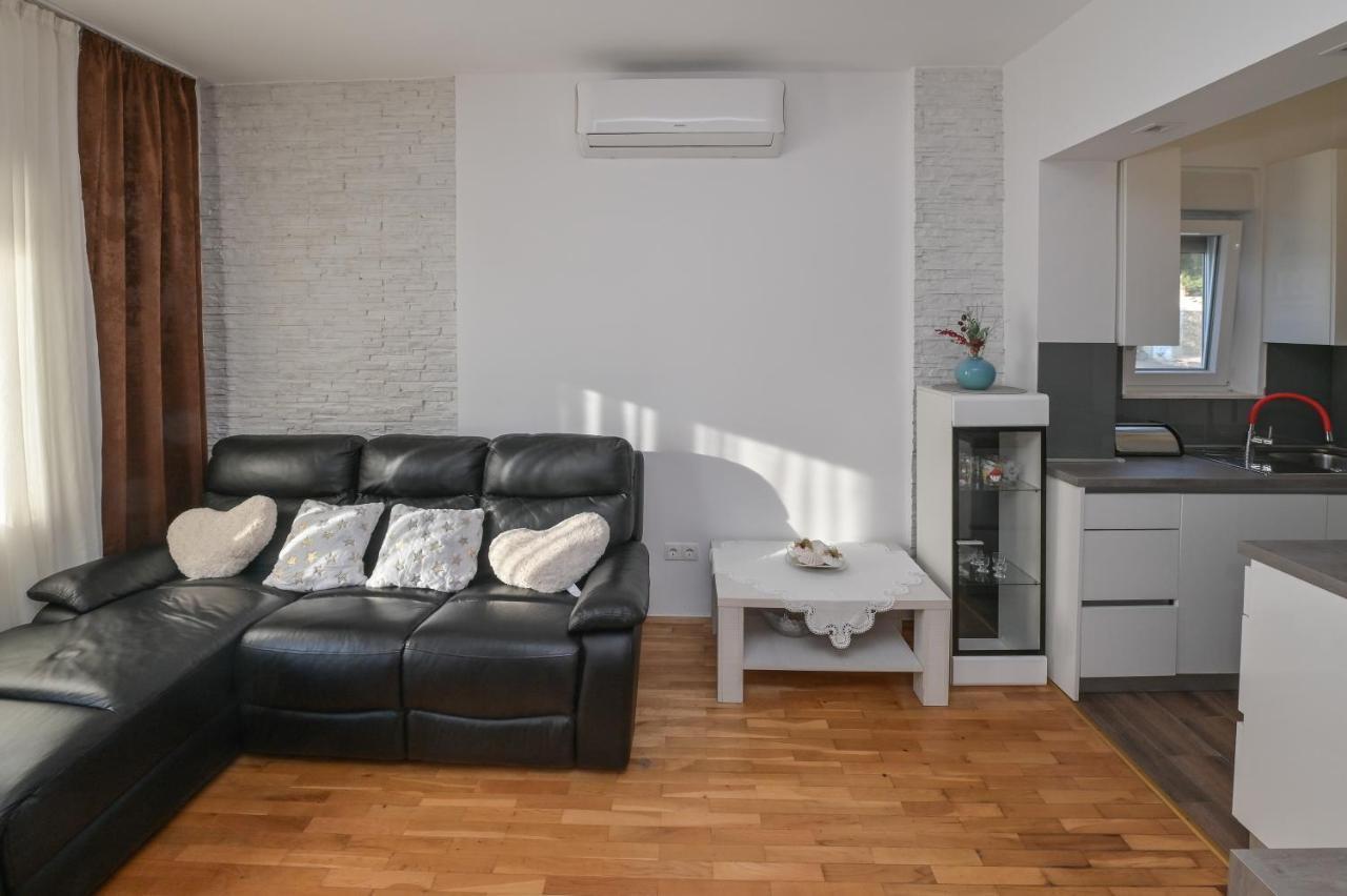 Apartment Center Ana Novalja Dış mekan fotoğraf