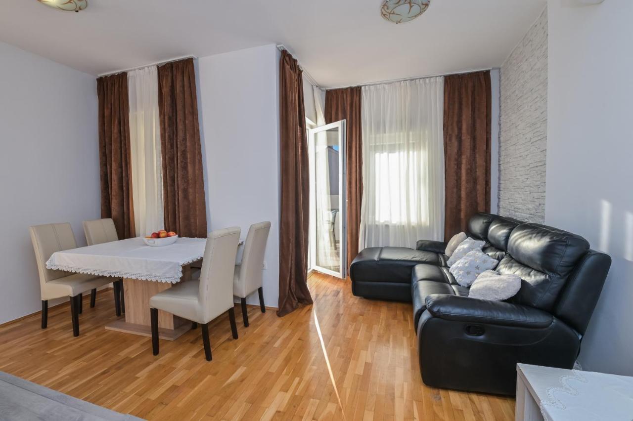 Apartment Center Ana Novalja Dış mekan fotoğraf